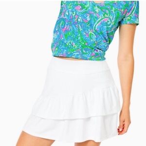 Lilly Pulitzer white ruffle skort size xs. No tags but never worn or washed